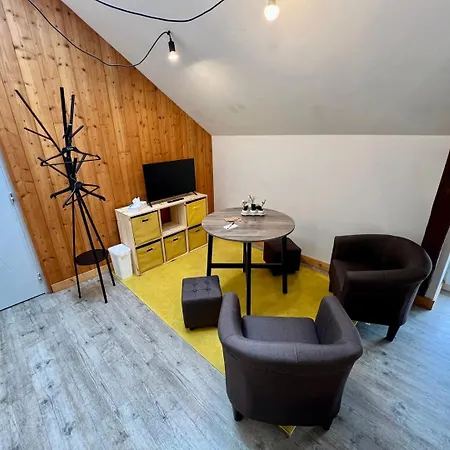 Privee & Espaces Communs * Lussac-les-Châteaux